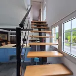 Puerta De Apartamento *