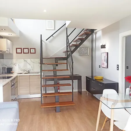 Puerta De Χιχόν