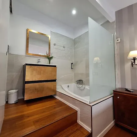 Puerta De * Χιχόν