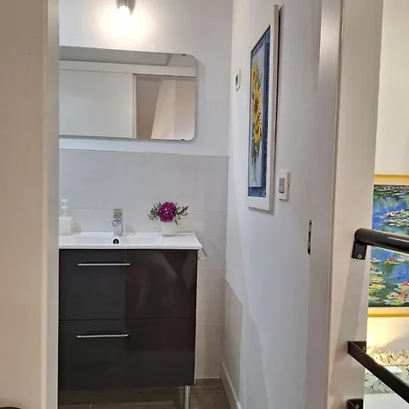 Puerta De Διαμέρισμα