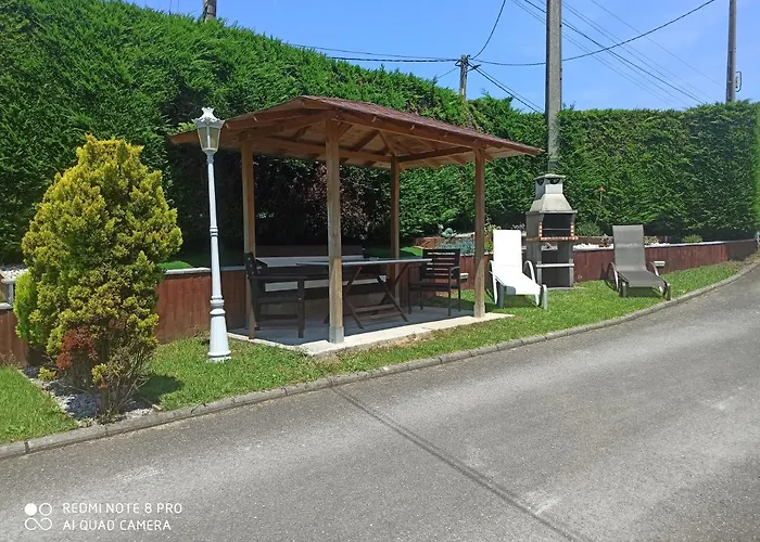 Puerta De 아파트 기욘